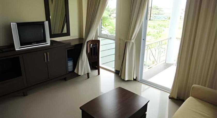 Kasem Garden Hotel Surin Ban Nong Tao Extérieur photo