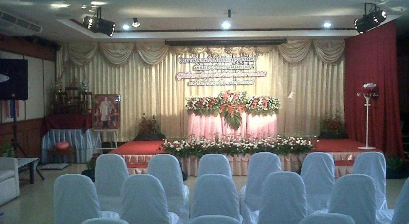 Kasem Garden Hotel Surin Ban Nong Tao Extérieur photo
